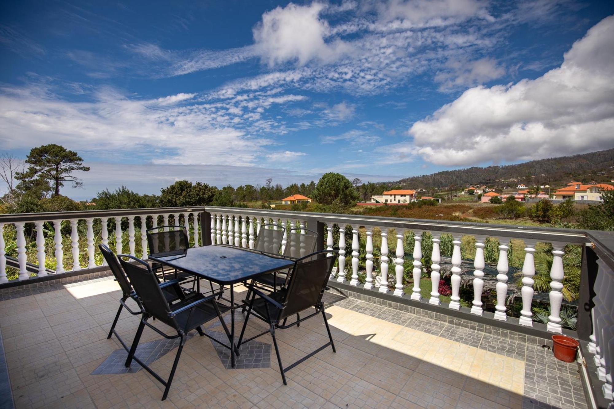 Levada House Prazeres Villa Bagian luar foto